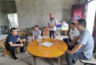 房县化龙堰镇：走访慰问贫困学子 真心关怀彰显真情