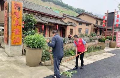 土城镇：打响清洁“战役” 共享和美村庄
