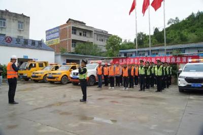 汛期保畅  房县公路人持续守护“不打烊”