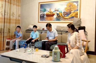 大木厂镇大木小学：家校心连心 走访见真情