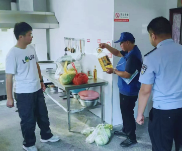 房县五台乡：扎实开展秋季开学前校园安全检查