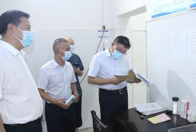 曾诗军调研校园食品安全和膳食经费管理突出问题专项整治工作