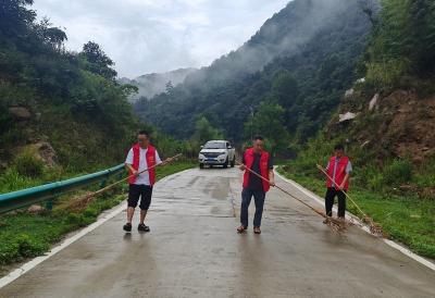 沙河乡：下好“三步棋”推动公路养护工作