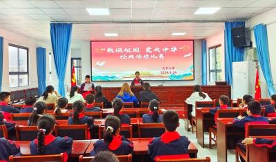 大木厂镇大木小学：爱我中华 喜迎国旗