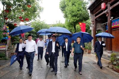 谢晓鸣强调：抓实安全生产加强民生保障 确保人民群众欢度国庆佳节