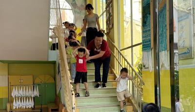 房县幼儿园：以“演”筑防 安全“童”行