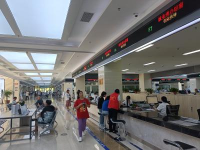 房县人社局：以“高效办成一件事”推动“高效办成每件事”