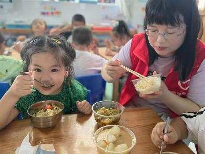 城关镇中心幼儿园：凝聚家园合力 齐心共护成长