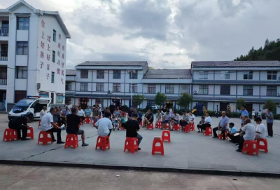 房县窑淮镇：医保宣传“零距离” 惠民政策入人心