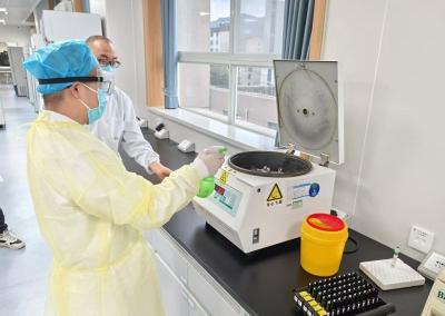 房县人民医院：多维度应急演练 筑牢生命安全防线