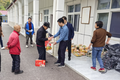 上龛乡：重阳节慰问传递温情与关怀