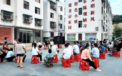 窑淮镇：户院会上听民意 代表履职更高效