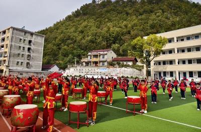 大木厂镇大木小学：搭建育人桥梁营造育人氛围