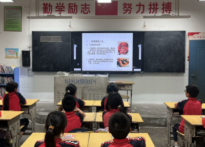 中坝学校开展禁毒宣传进校园活动