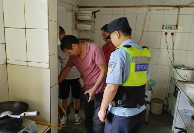 沙河乡：开展液化气安全检查 筑牢生命防线