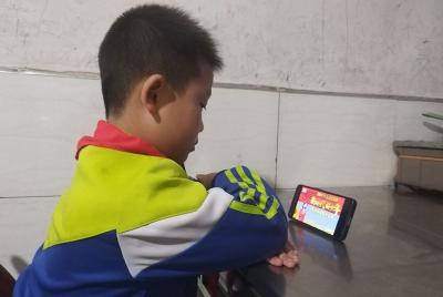 军店镇组织收看2024年湖北省“新时代好少年”先进事迹发布仪式