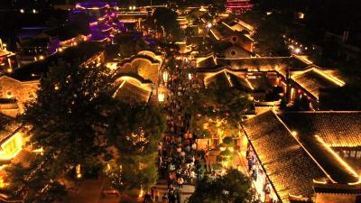 国庆小长假第二天 房县各景区迎来旅游小高峰