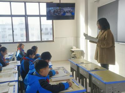 房县思源实验学校教联体：专递课堂传温情 云端赋能共成长