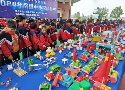 谢湾小学：推动体卫艺融合 促进学生全面发展