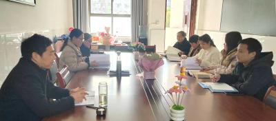 大木初中：教师结对帮扶 携手共同成长