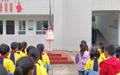 门古寺镇秦口小学：学习有方法 分享促成长