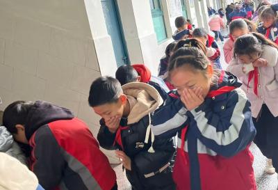 门古寺镇河兴小学开展应急疏散演练活动