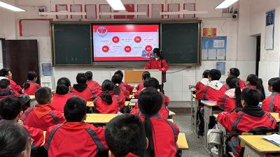 房县实验中学教联体：消防知识记心中 校园安全共守护