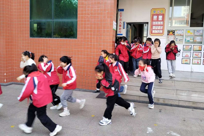 房县实验小学开展消防安全教育系列活动