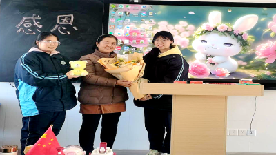 房县职校：爱访万家 携爱而行