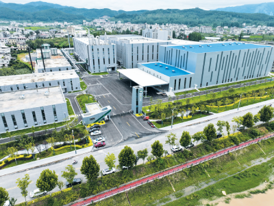 杨丹华主持召开“谷子经济”和夜经济工作专题会议