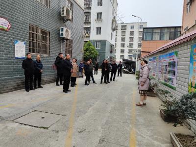 城关镇：现场拉练大比拼 共同缔造大提升