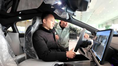 房县：“以旧换新”激活市场消费 汽车消费市场持续升温