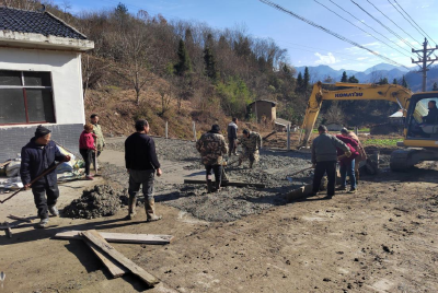 房县上龛乡仓坪村：坚持“四个一线”工作法 让村民幸福持续升温