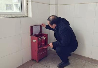 门古寺镇秦口小学开展冬季消防安全隐患大排查