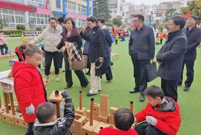 城关镇中心幼儿园：普及普惠促发展 夯实责任促前行