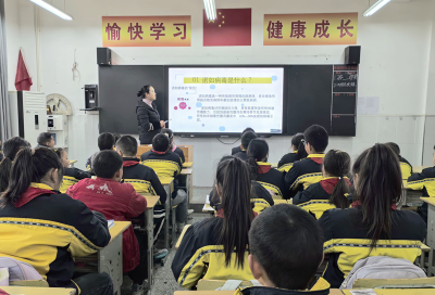 城关镇花宝小学：加强校园防疫 筑牢健康防线