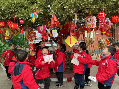 绿树“长红花”   实践结硕果—房县实验小学创意迎新年，共绘校园斑斓画卷活动纪实