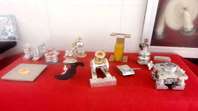 房县职校：艺术作品庆元旦  匠心独运展芳华