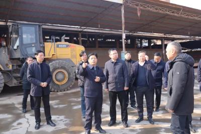 徐松调研检查房县大气污染防治及环保督察整改工作 