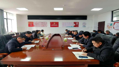 市教育局检查房县职业技术学校教育教学工作