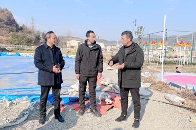 房县关爱退役军人协会走访军创企业神农兔童话森林乐园