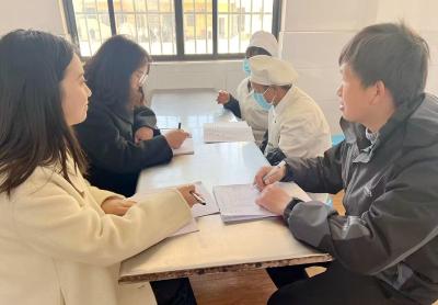 门古寺镇项家河小学开展后勤工作培训