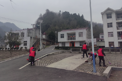 上龛乡：开展“清洁房县”行动 绘就“六无乡镇”新画卷