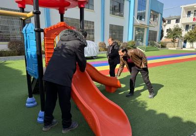 城关镇三海小学：开展开学前安全隐患排查活动