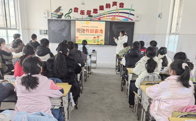 上龛学校：为学生心灵撑起“保护伞”