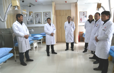 房县妇幼保健院：新春行政查房 共铸医院发展新动力