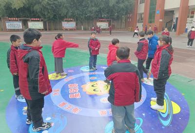 房县实验小学：小课间 大文章