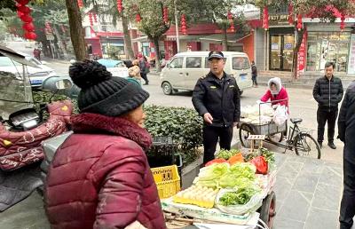 青峰镇：文明整治显成效 人居环境展新颜