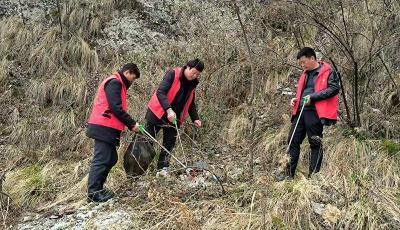 白鹤镇：践行“清洁房县”行动 勾勒文明河流新画卷