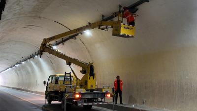 《我为群众办实事》隧道照明问题立行立改 照亮群众安全出行路